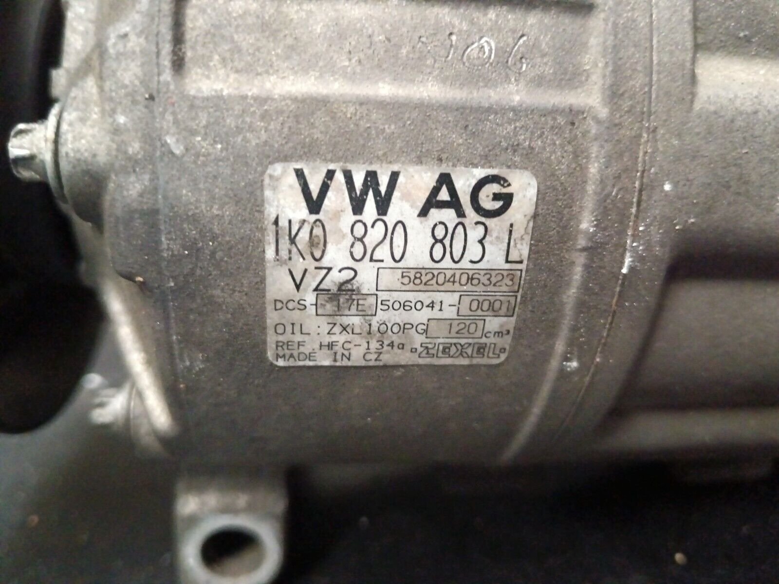 COMPRESSEUR CLIMATISATION VOLKSWAGEN GOLFV REFERENCE: 1K0820803