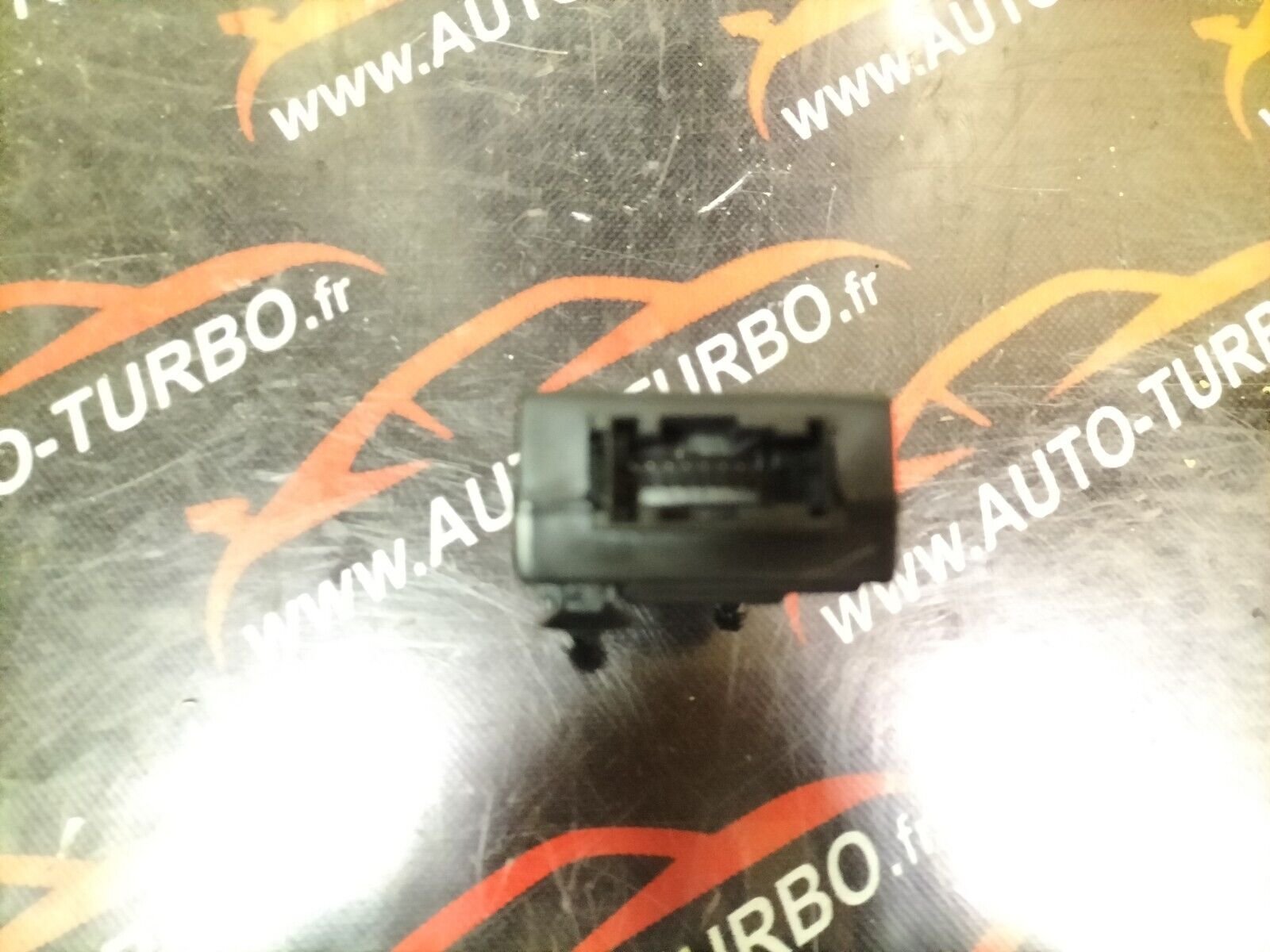 RECEPTEUR SOUS GONFLAGE  CITROEN C4/C4 PICASSO EXCLUSIVE 9665182080