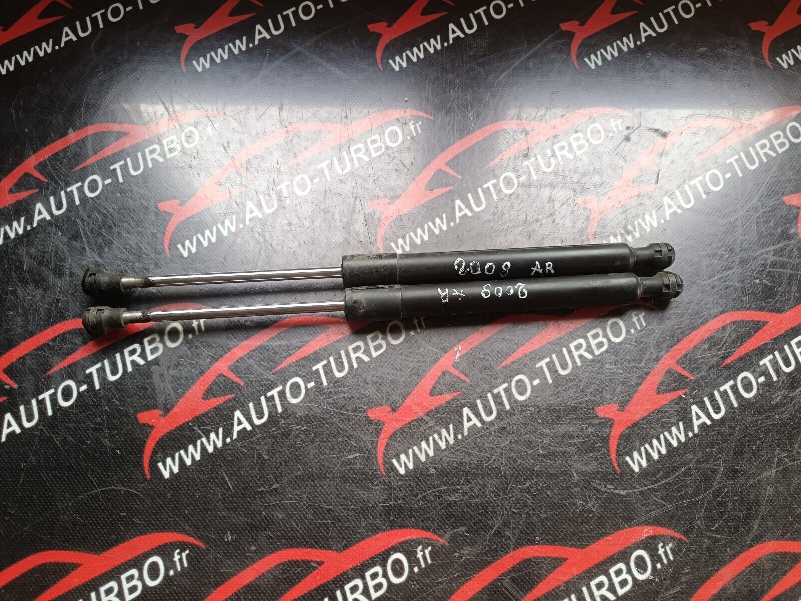 VERIN DE COFFRE PEUGEOT 2008 1.6HDI 110CH REFERENCE: 9678317180