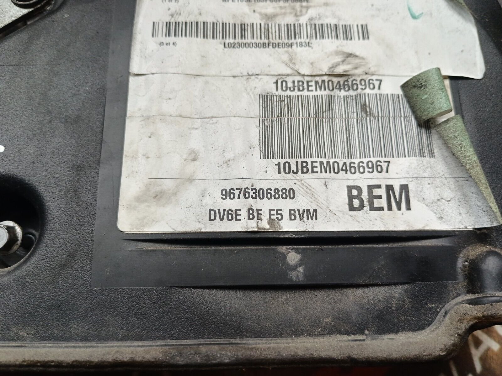 CACHE DISTRIBUTION PEUGEOT 2008 1.6HDI 110CH REFERENCE: 9676306880