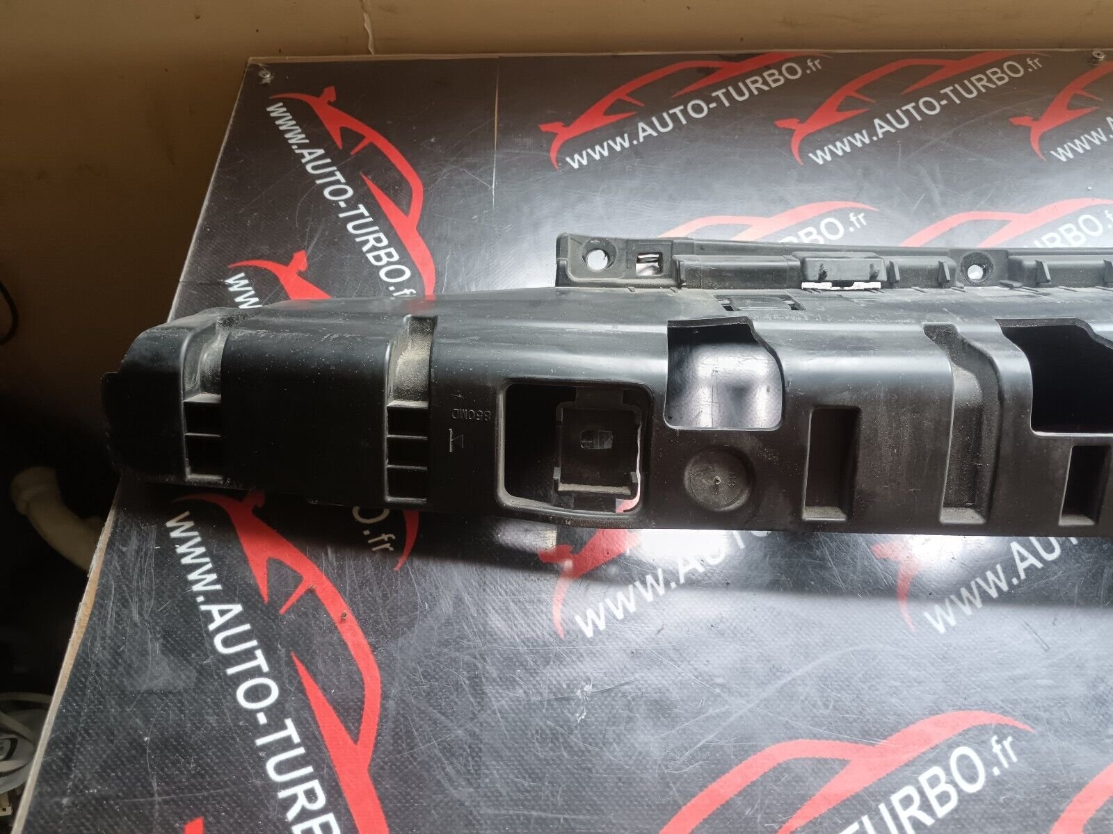 ABSORBEUR DE PARE CHOC ARRIERE PEUGEOT 2008 1.6HDI 110CH REFERENCE: 9678050980