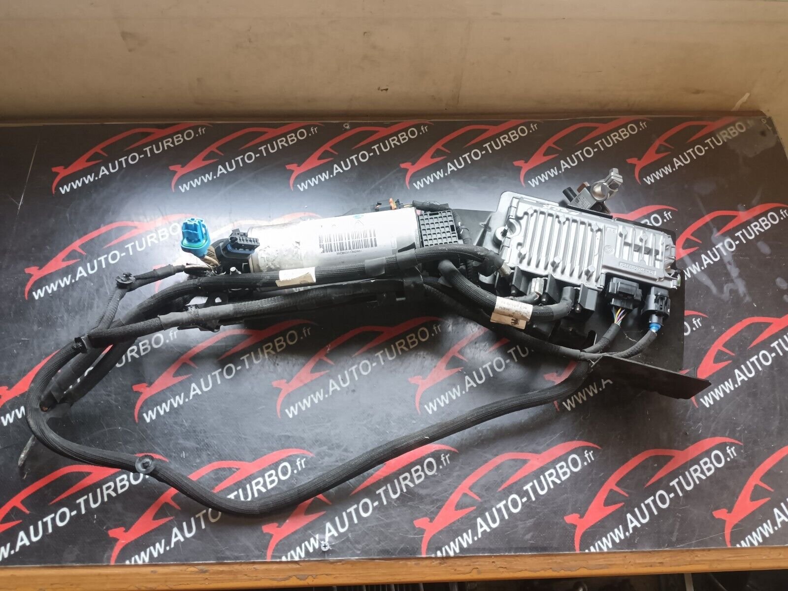 CONDENSATEUR MODULE START STOP PEUGEOT 2008 1.6HDI 110CH REFERENCE: 9801739380