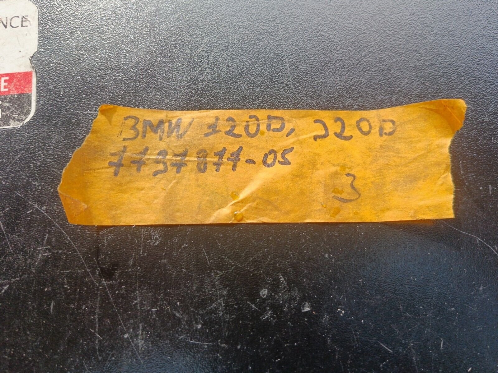 INJECTEUR BMW 120D, 320D REFERENCE: 7797877-05