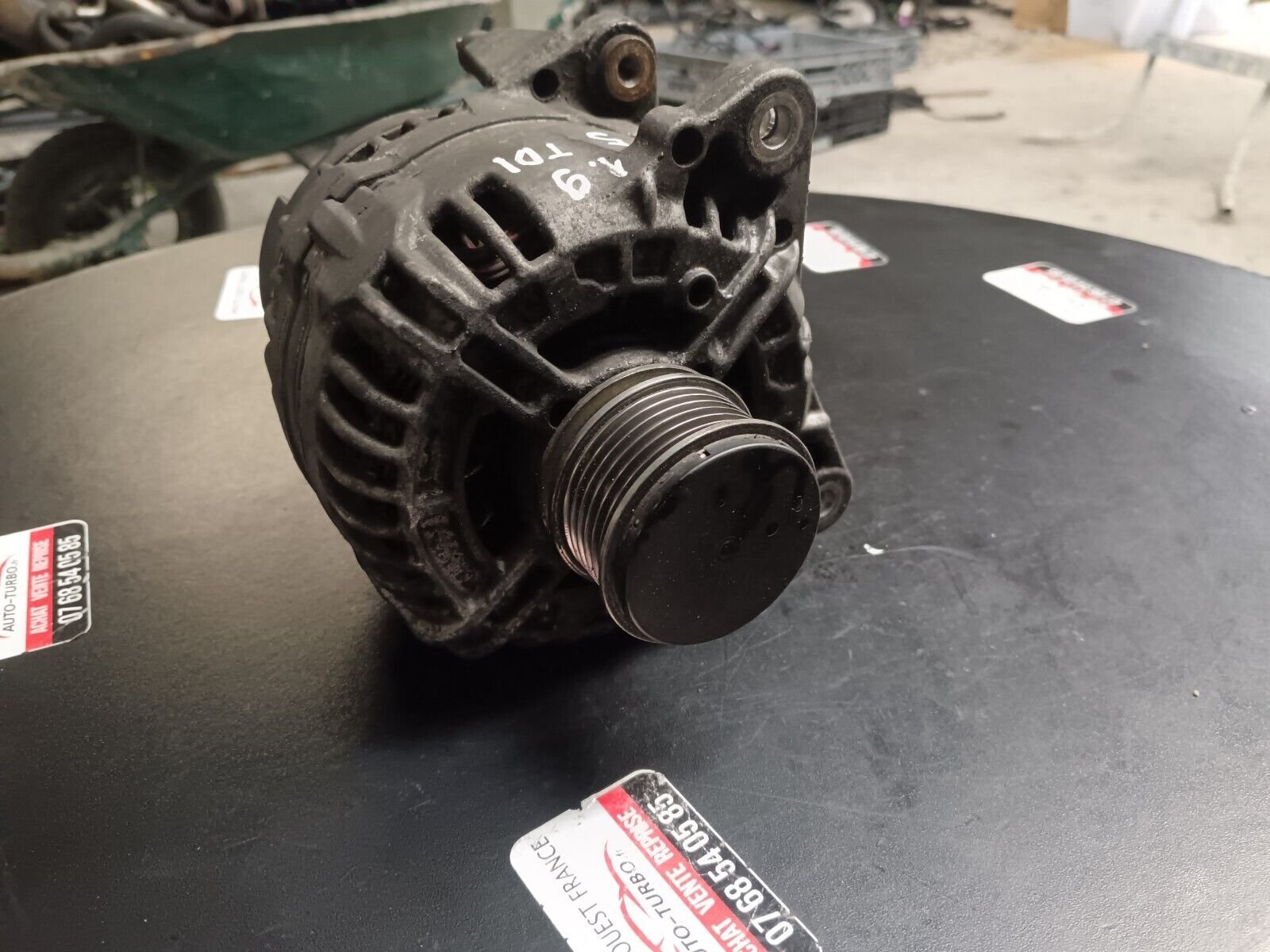 ALTERNATEUR VOLKSWAGEN GOLFV REFERENCE: 06F903023F