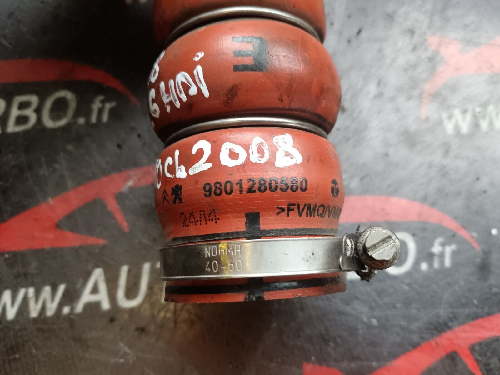 DURIT TUYAN DE TURBO PEUGEOT 2008 1.6HDI 90CH REFERENCE: 9801280580