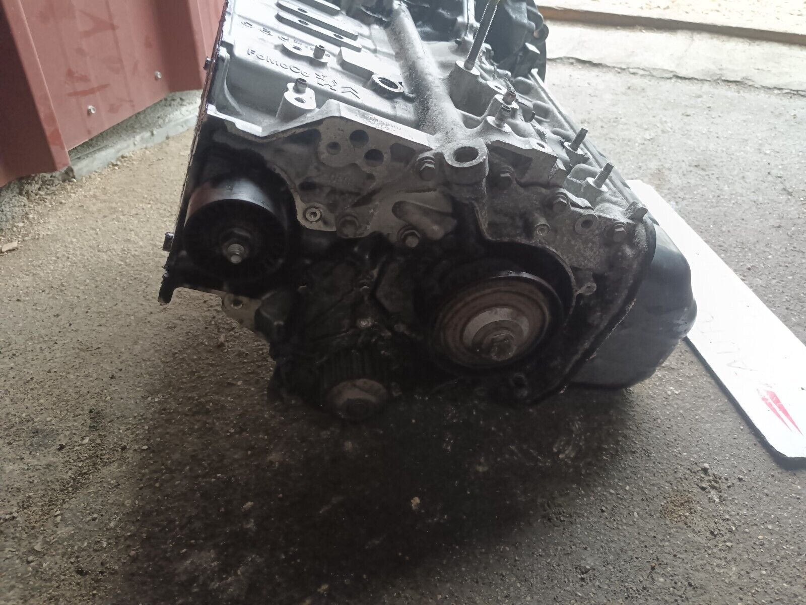 BLOC MOTEUR PEUGEOT 2008 1.6HDI 96CH REFERENCE: 9670461280