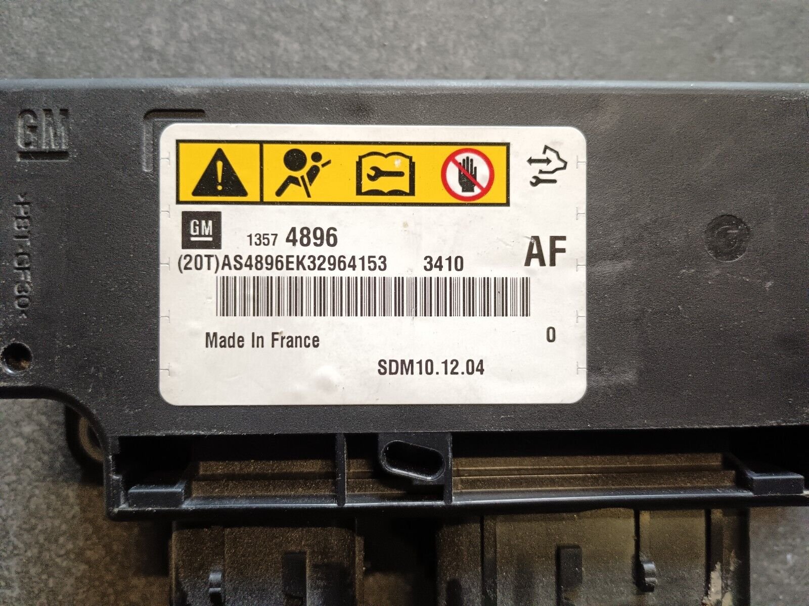 BOITIER CALCULATEUR AIRBAG OPEL ASTRA J REFERENCE: 13574896