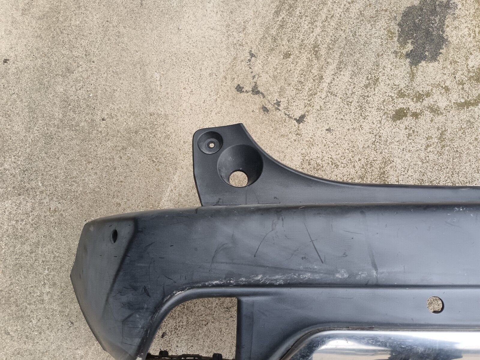 PARE-CHOC ARRIERE PEUGEOT 2008 1.6eHDI 96CH REFERENCE: 9801125577