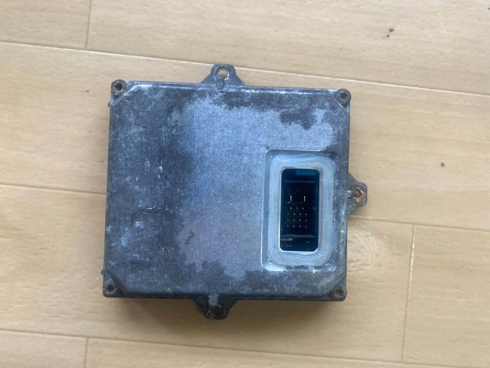 1307329074 AUDI Module d'unité de commande de phare à ballast au xénon