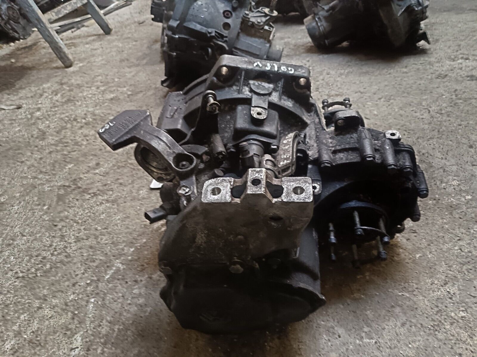 BOITE DE VITESSES VOLKSWAGEN GOLF V 1.9TDI