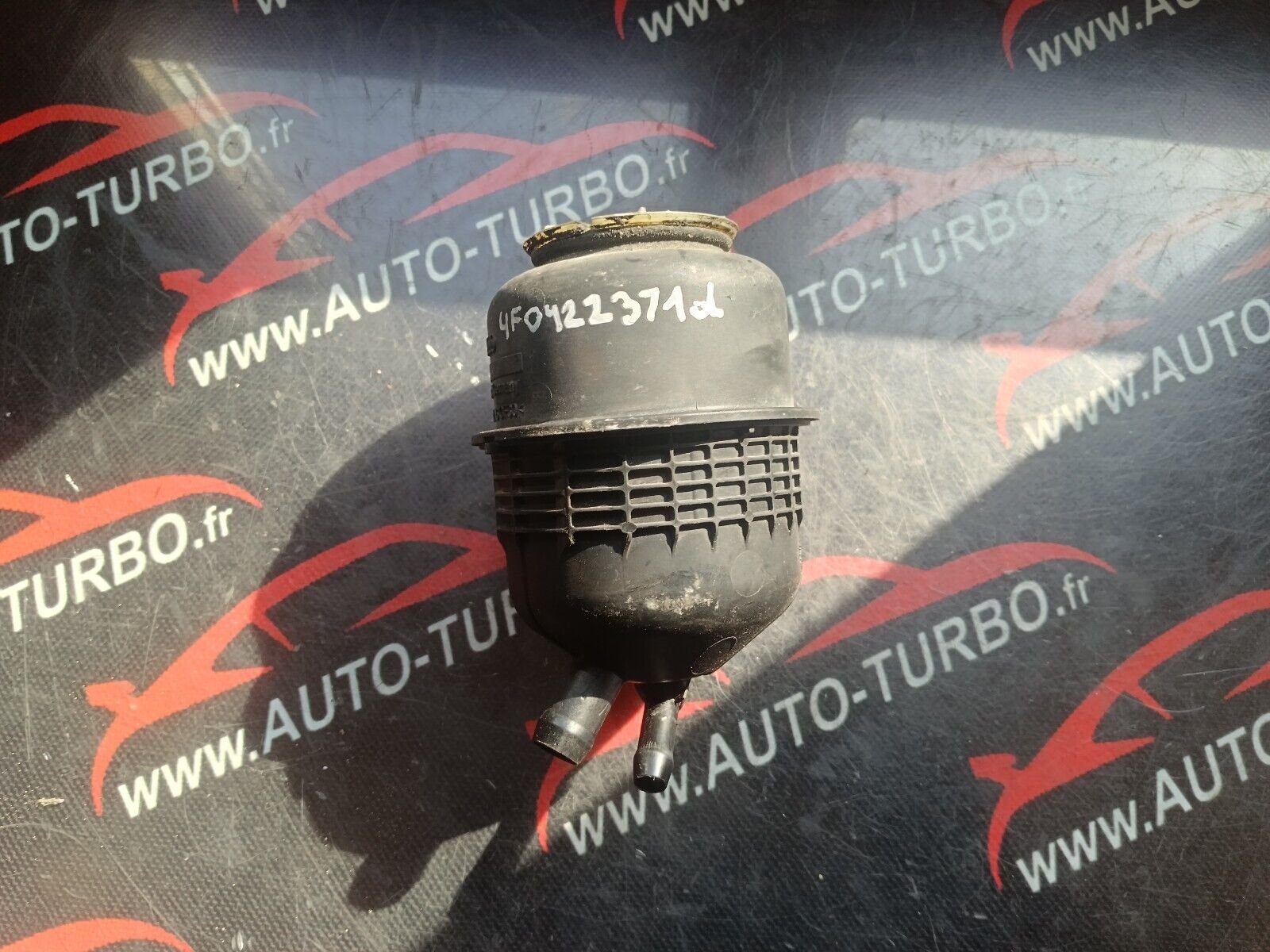 RESERVOIR POMPE DIRECTION AUDI A5 3.0TDI 245CH REFERENCE: 4F0422371D