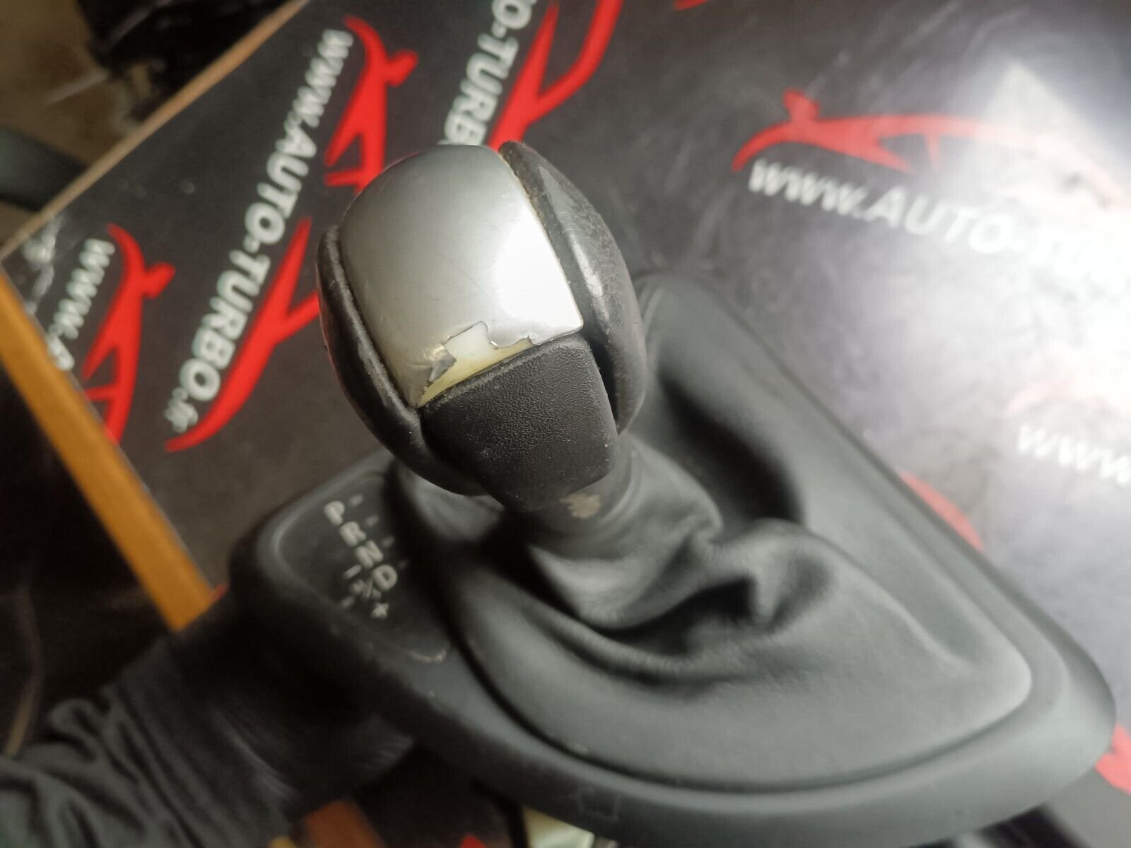 LEVIER DE VITESSE AUTOMATIQUE BMW SERIE 1 E87 120 I 754905402