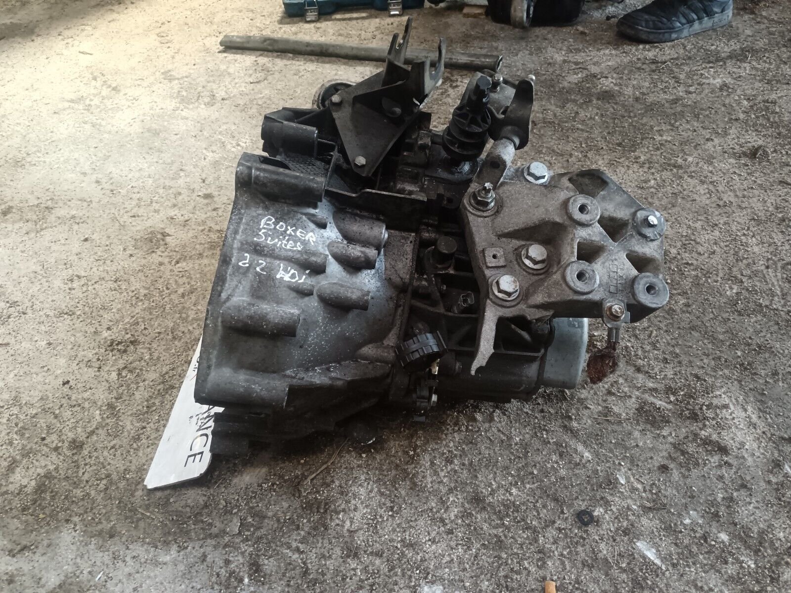 BOITE DE VITESSES BOXER JUMPER DUCATO 5 VITESSES 2.2HDI REFERENCE: 20UM55