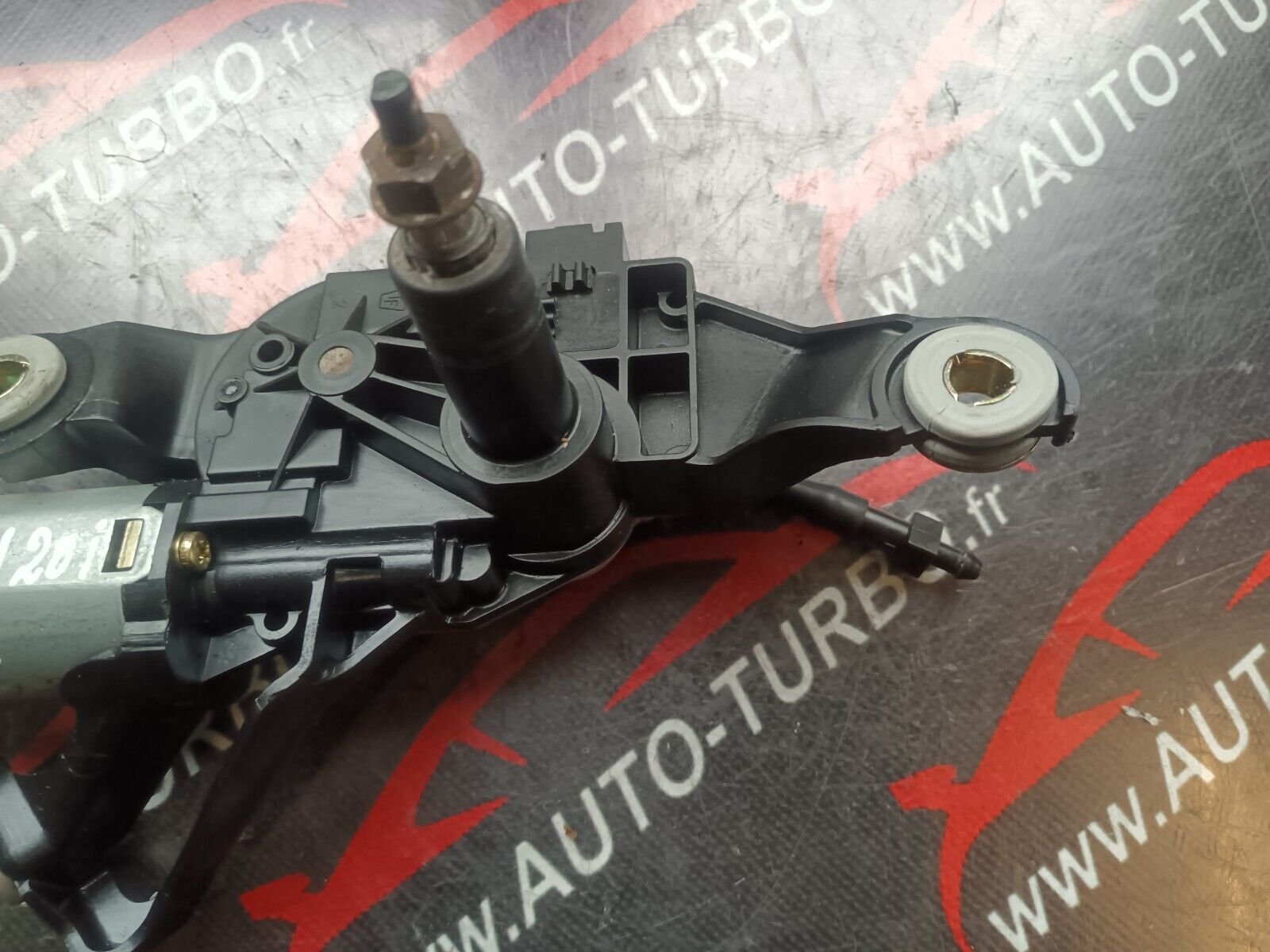 MOTEUR ESSUIE GLACE ARRIERE 6921959-06 BMW SERIE 120 I E87