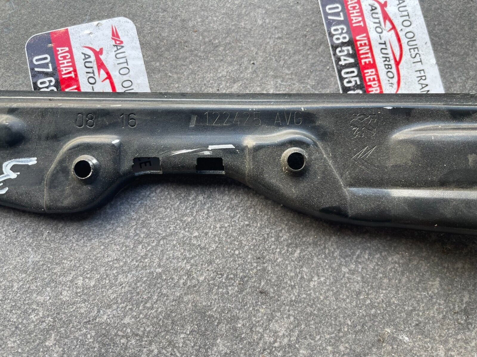 SYSTEME LEVE VITRE AVANT GAUCHE PEUGEOT 308II SW REFERENCE: 122425