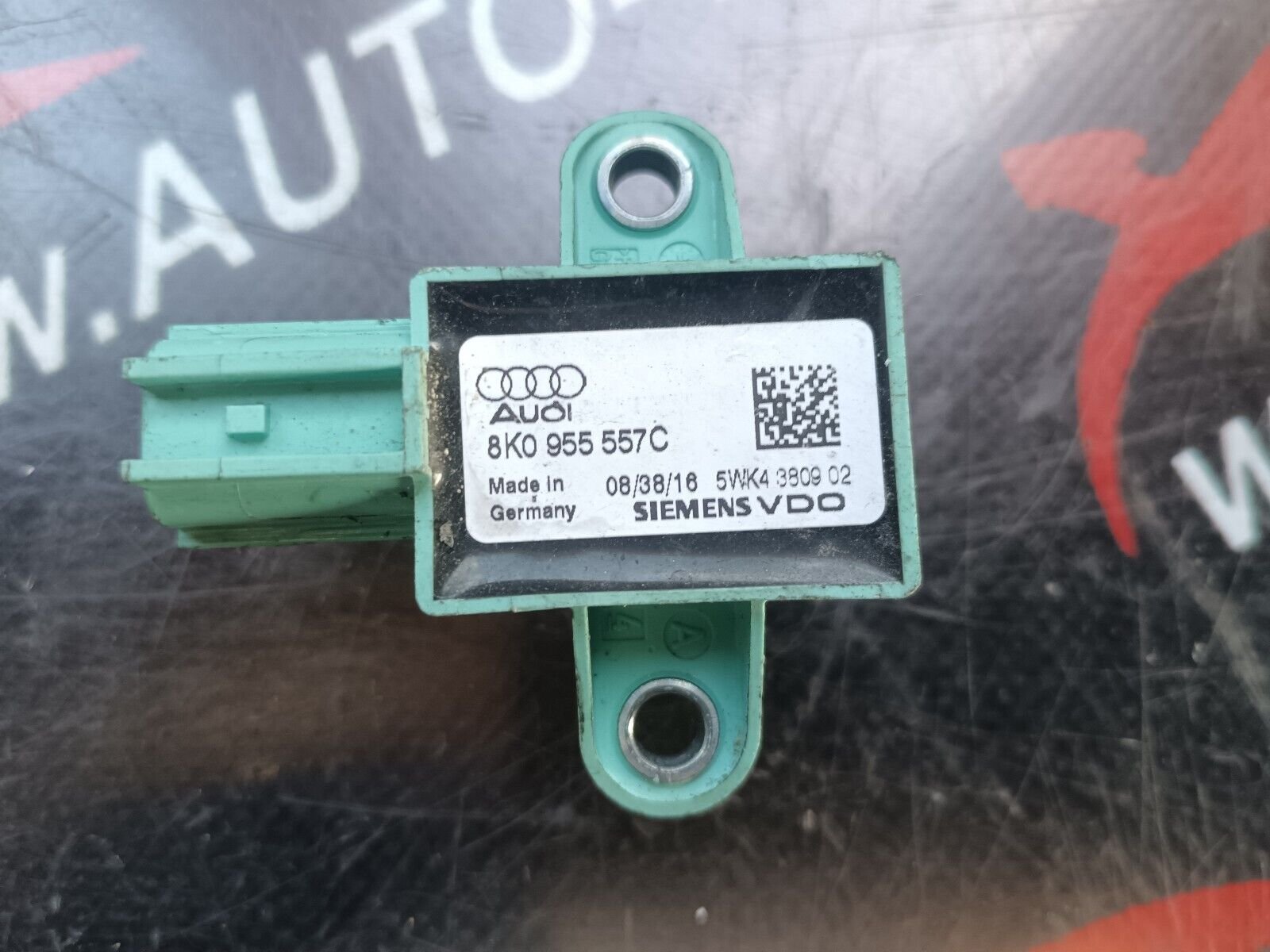 CAPTEUR AIRBAG AUDI AVANT DROIT A 5 REFERENCE: 8K0955557