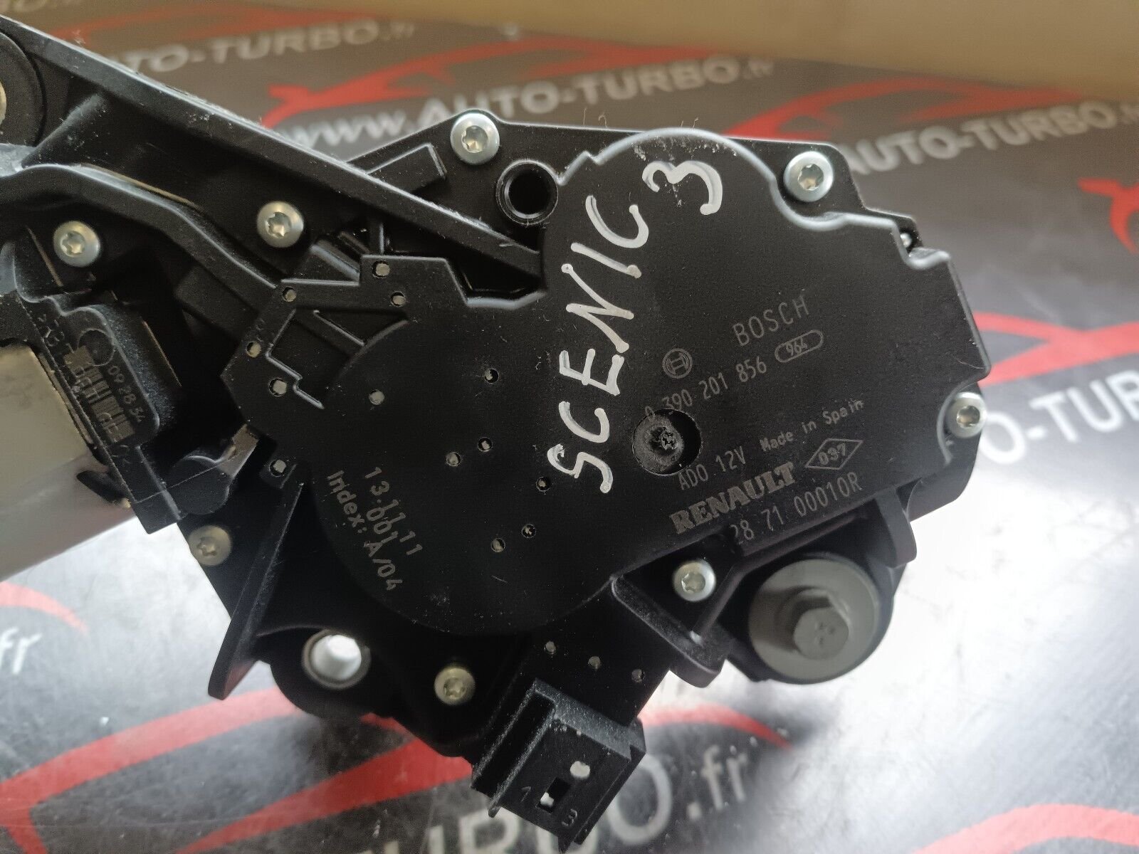 MOTEUR ESSUIE-GLACE ARRIERE RENAULT SCENIC 3 REFERENCE: 390201856