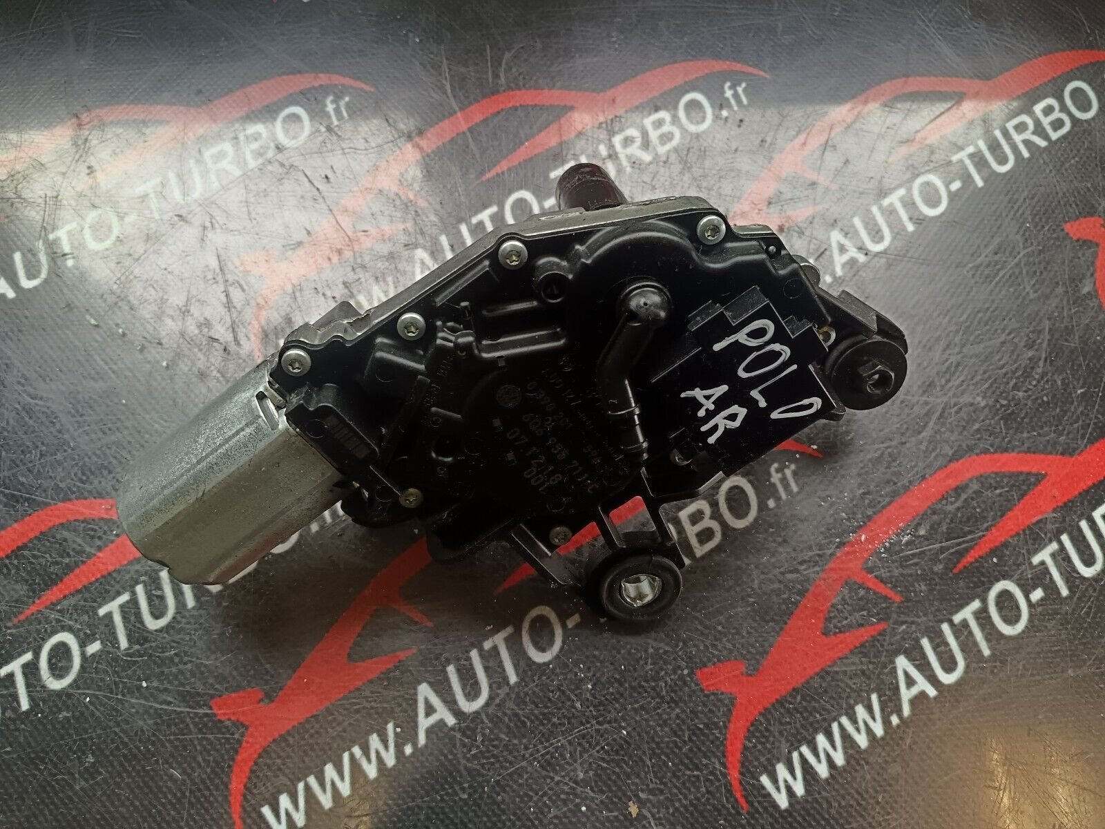 MOTEUR ESSUIE-GLACE ARRIERE RENAULT SCENIC 2 REFERENCE: 8200153458