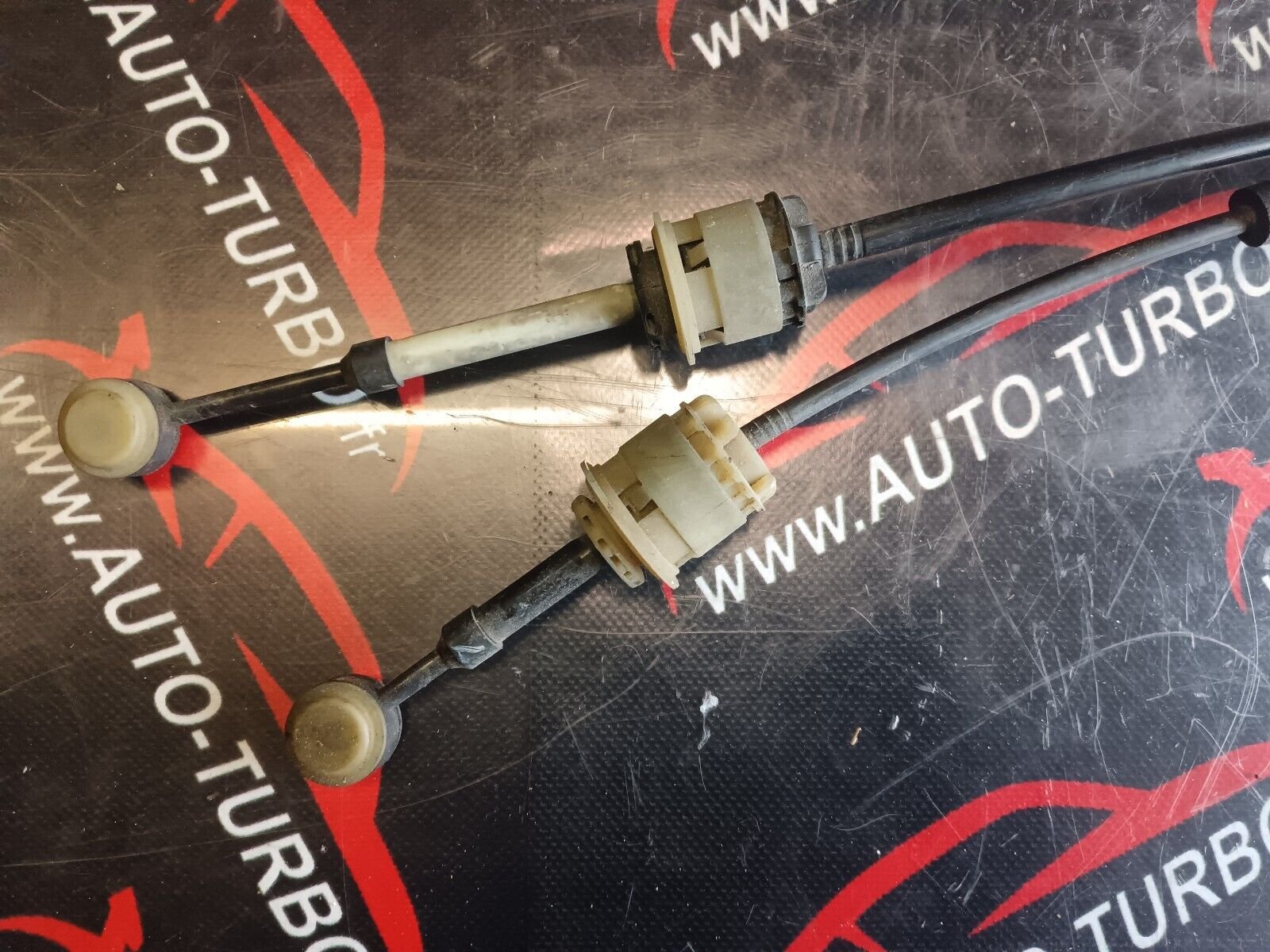 LEVIER DE VITESSE PEUGEOT 207 REFERENCE: 9654072180