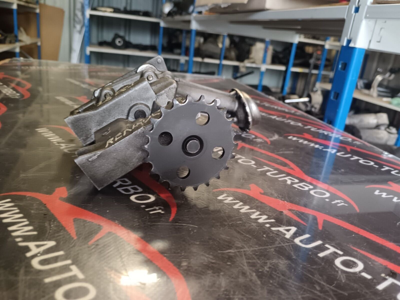 POMPE A HUILE RENAULT 1.5DCI REFERENCE: 8200307174