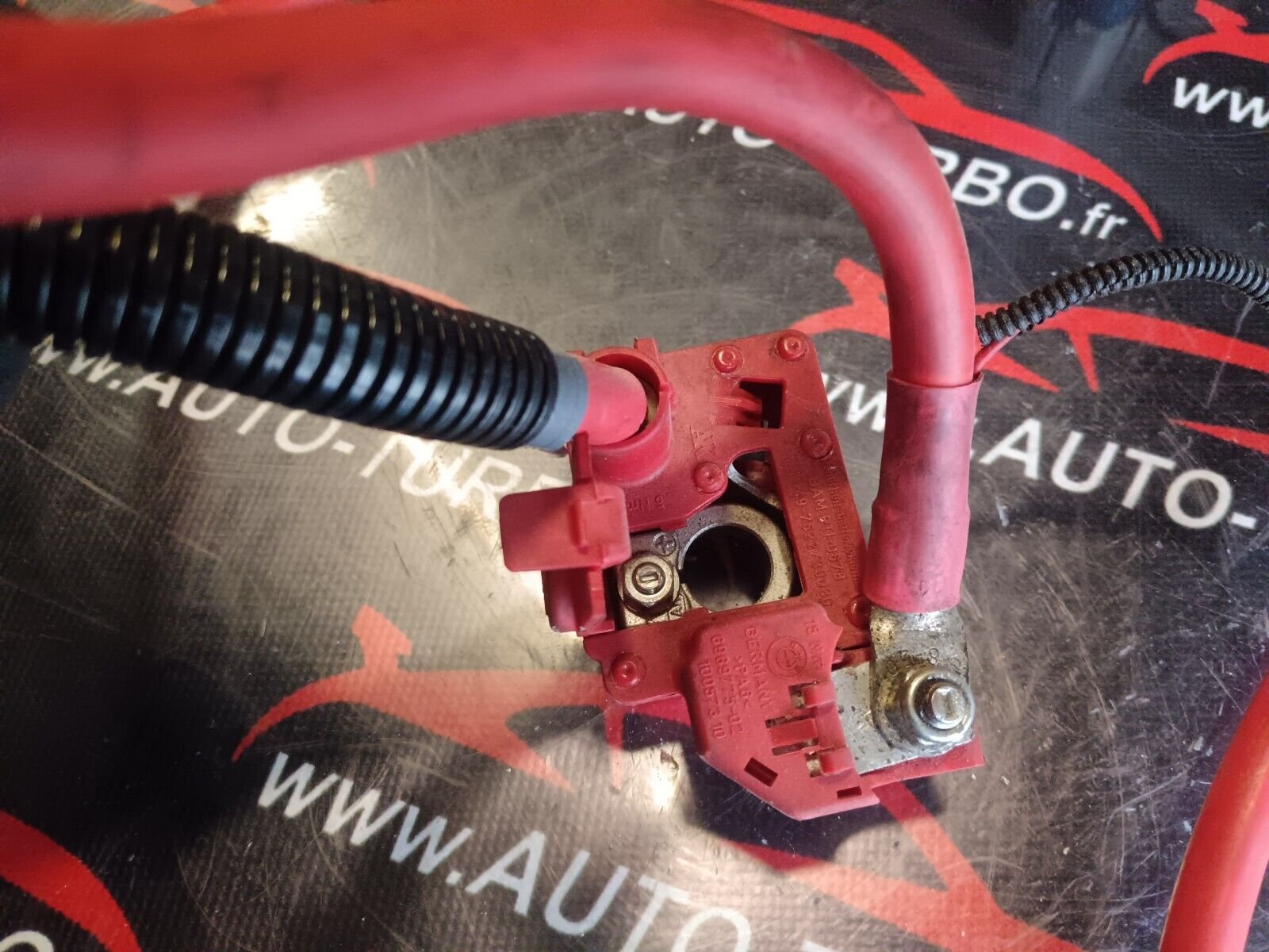 CABLE BATTERIE BMW 525 E60 REFERENCE: 6989779