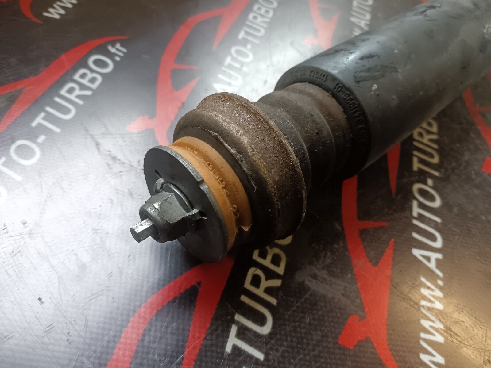 AMORTISSEUR ARRIERE GAUCHE  BMW SERIE 1 E87 3352 6771555