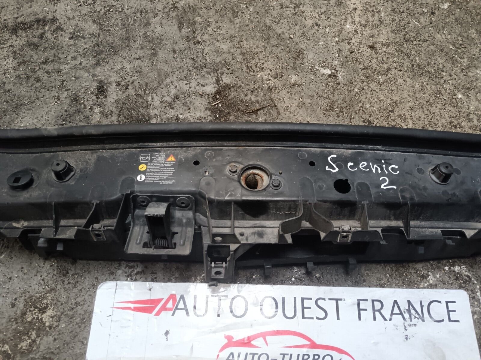 FACE AVANT RENAULT SCENIC 2