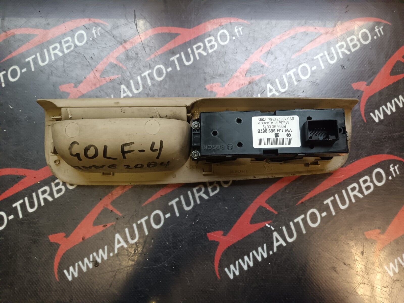 COMMANDE LEVE VITRES VOLKSWAGEN GOLF IV REFERENCE: 1J4959857