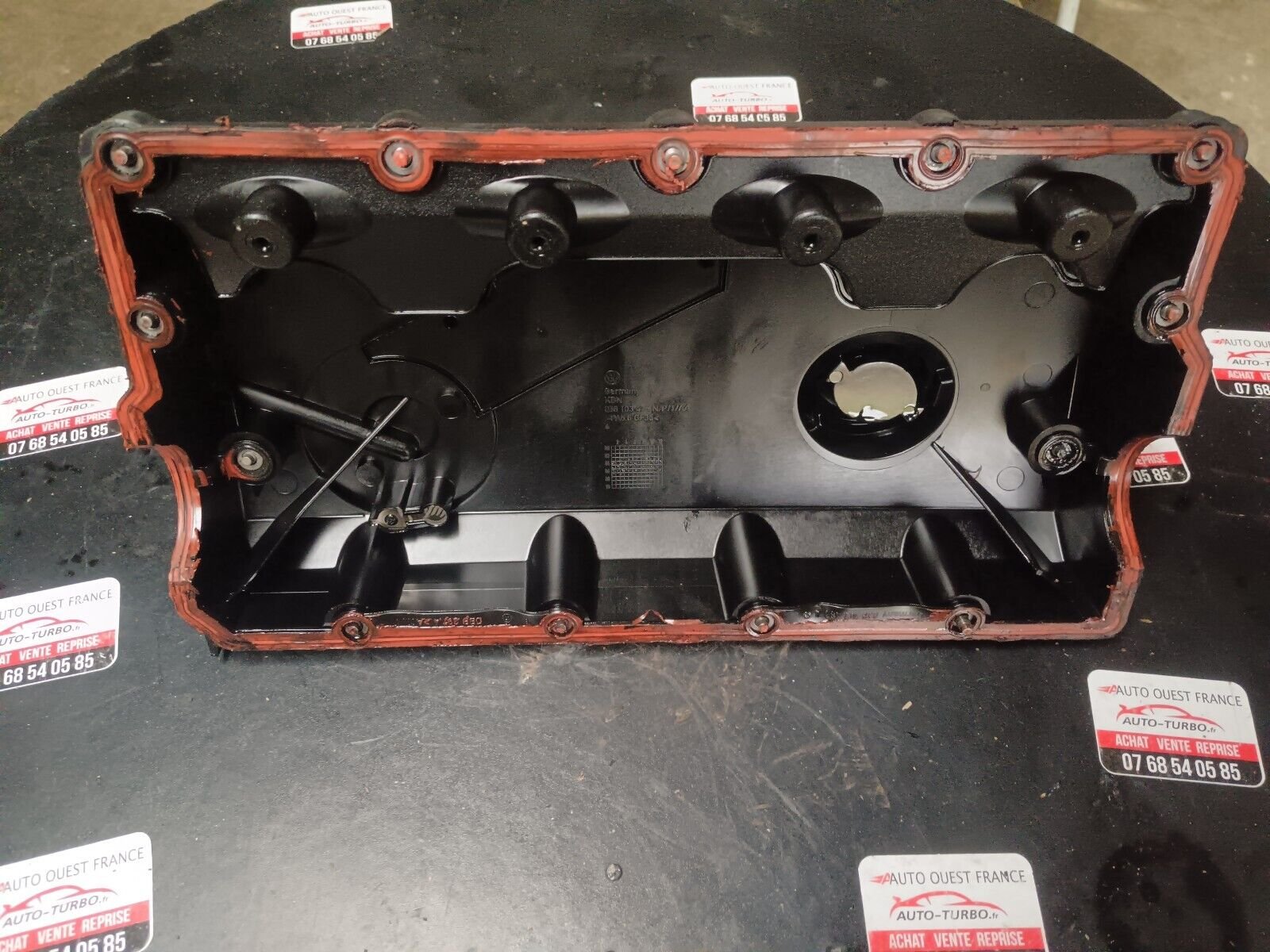 COUVRE CULASSE VOLKSWAGEN GOLF V 1.9TDI REFERENCE: 038103475