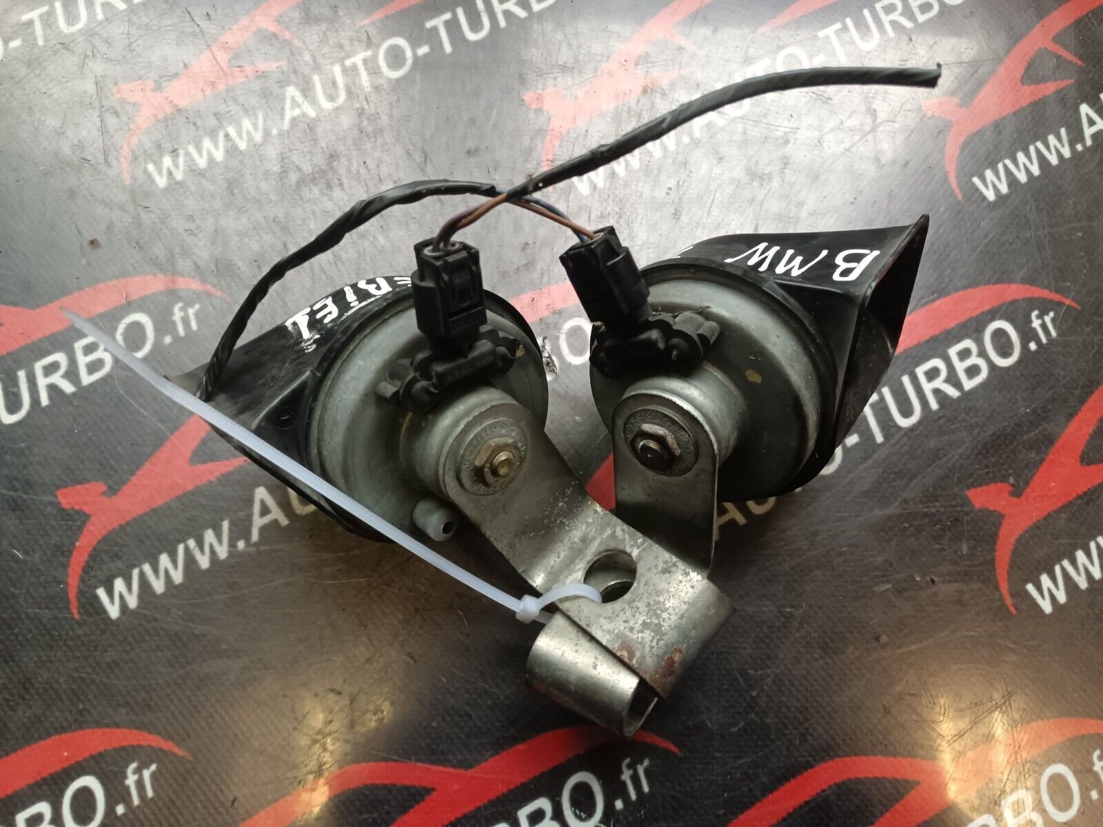 KLAXON AVERTISSEUR BMW SERIE 1 REFERENCE: 024148