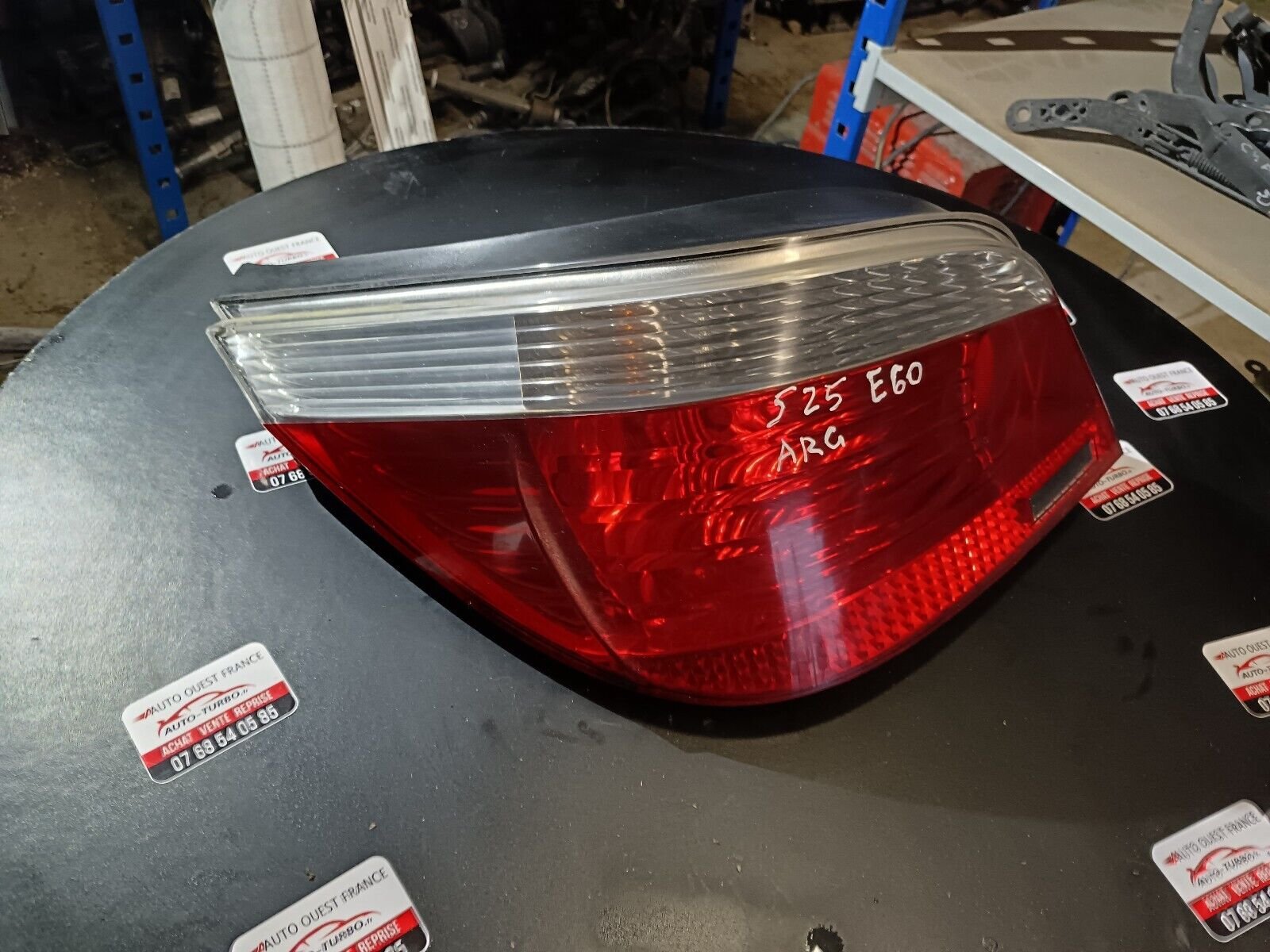 FEU ARRIERE GAUCHE  BMW SERI 5 E60 REFERANCE: 7165737