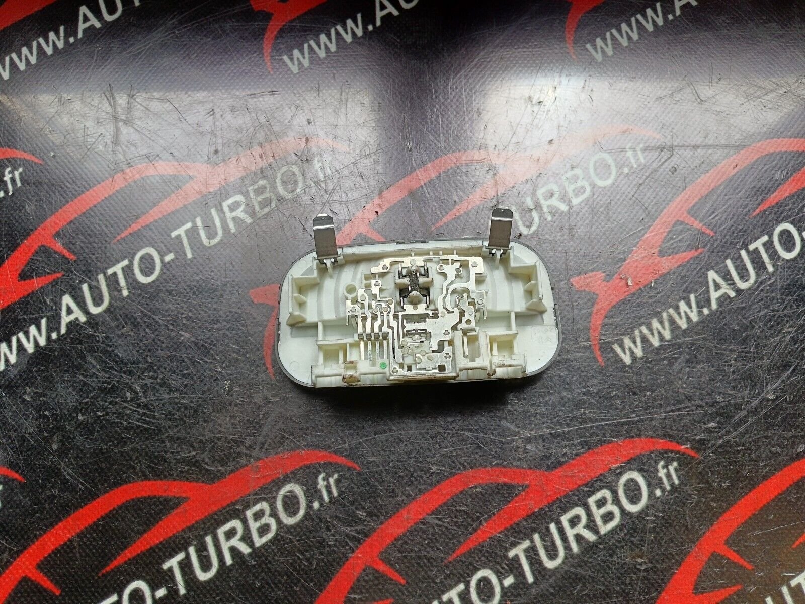 ECLAIRAGE DE PLAFONIER ARRIERE CITROEN C4 COUPE REFERENCE: 9652262180