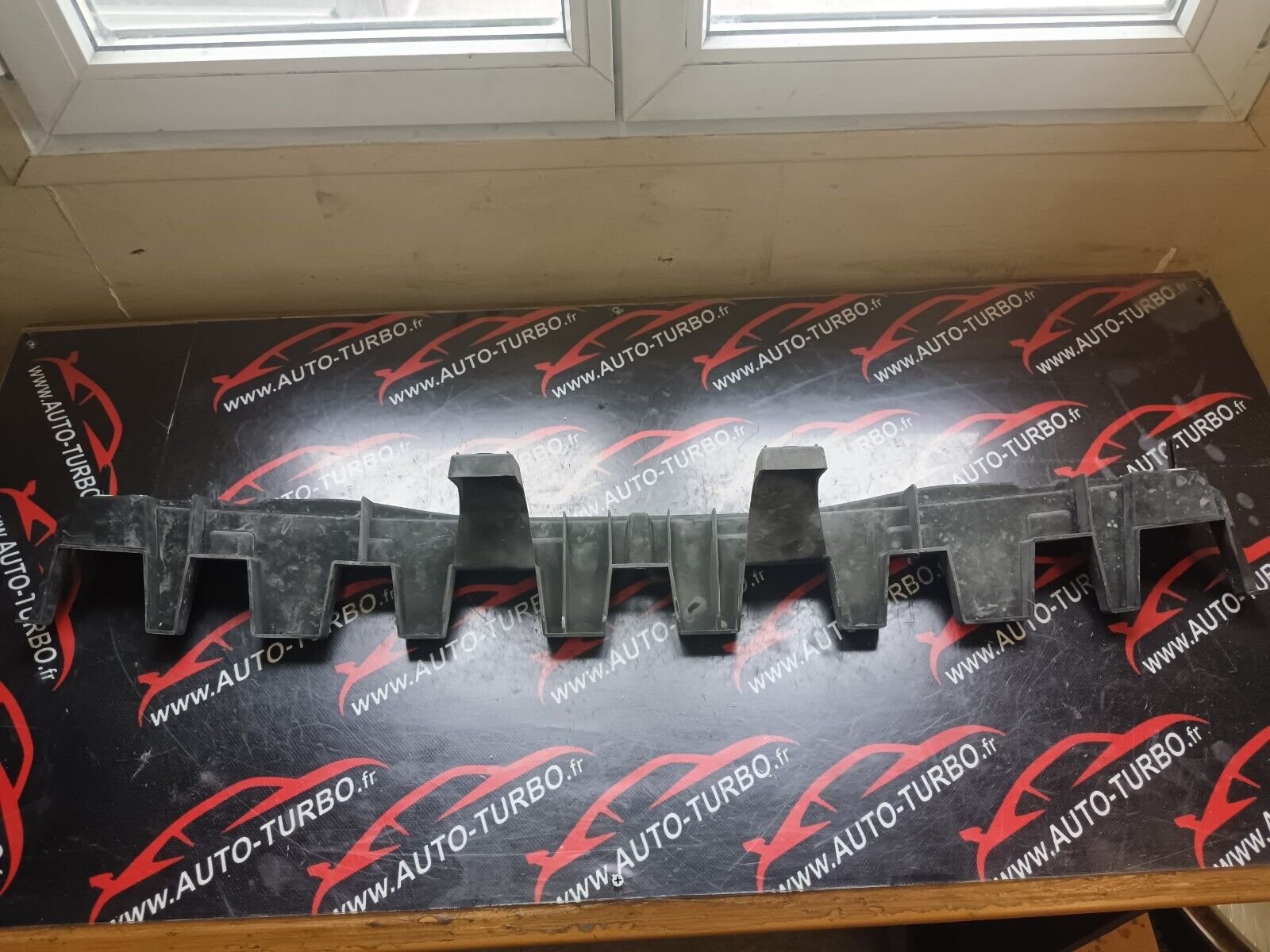 MOULURE ARRIERE CITROEN C4 PICASSO REFERENCE: 9680464480