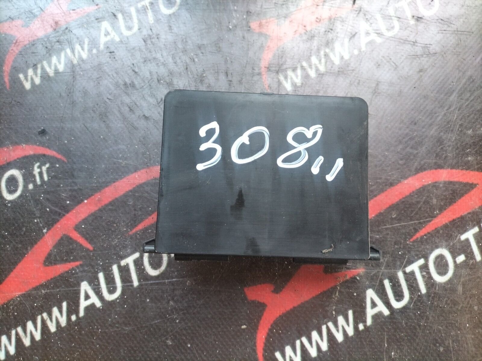 CALCULATEUR CLIMATISATION PEUGEOT 308 PHASE 2 9811039380