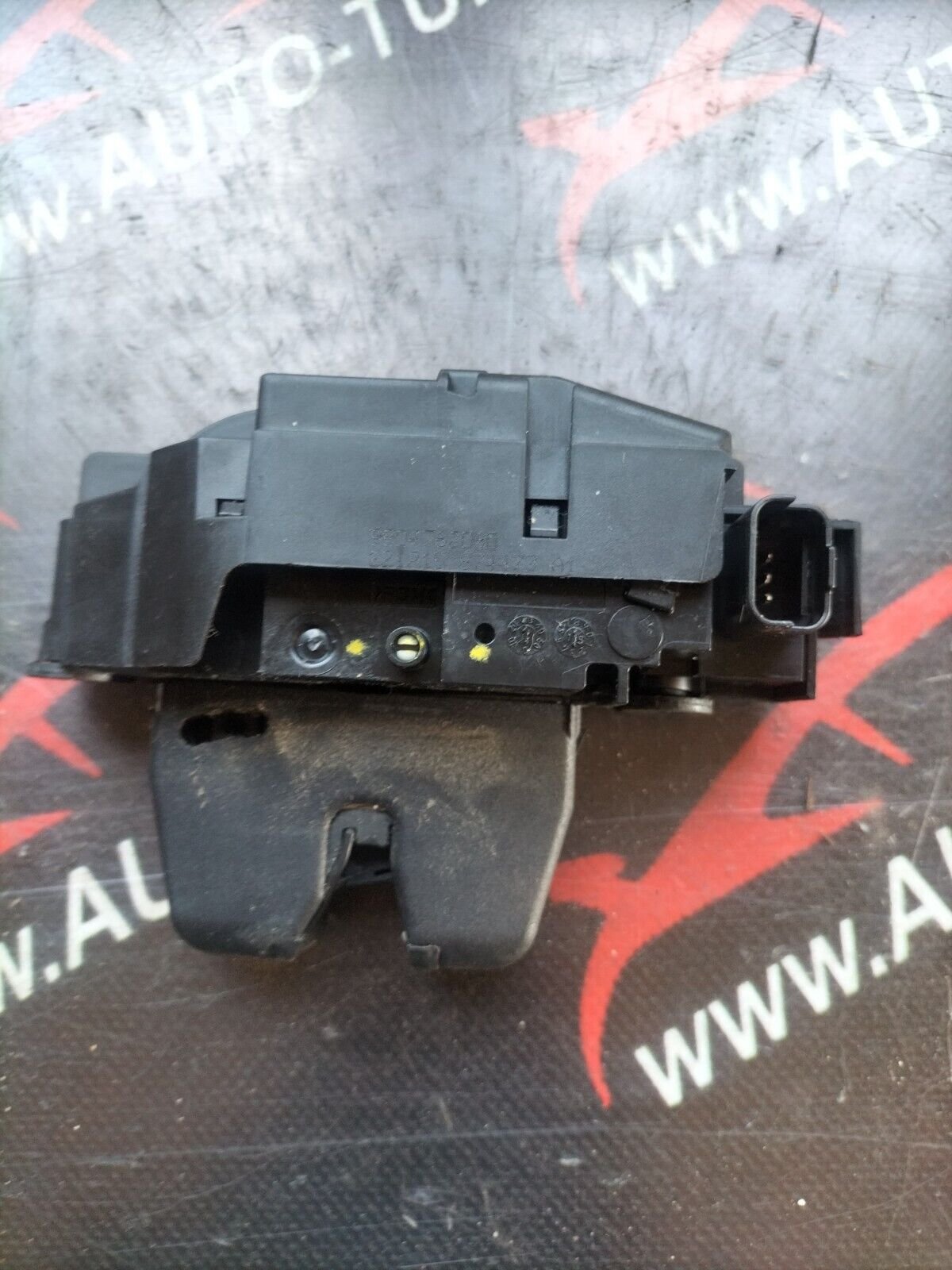 SERRURE DE COFFRE  PEUGEOT 308 PHASE 2 9804762080