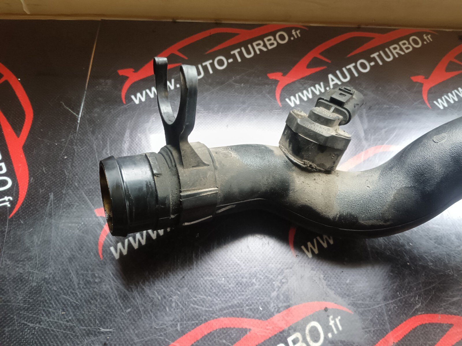 DURITE ADMISSION VOLKSWAGEN CADDY  1.9 TDI REFERENCE: 6K0145840AB