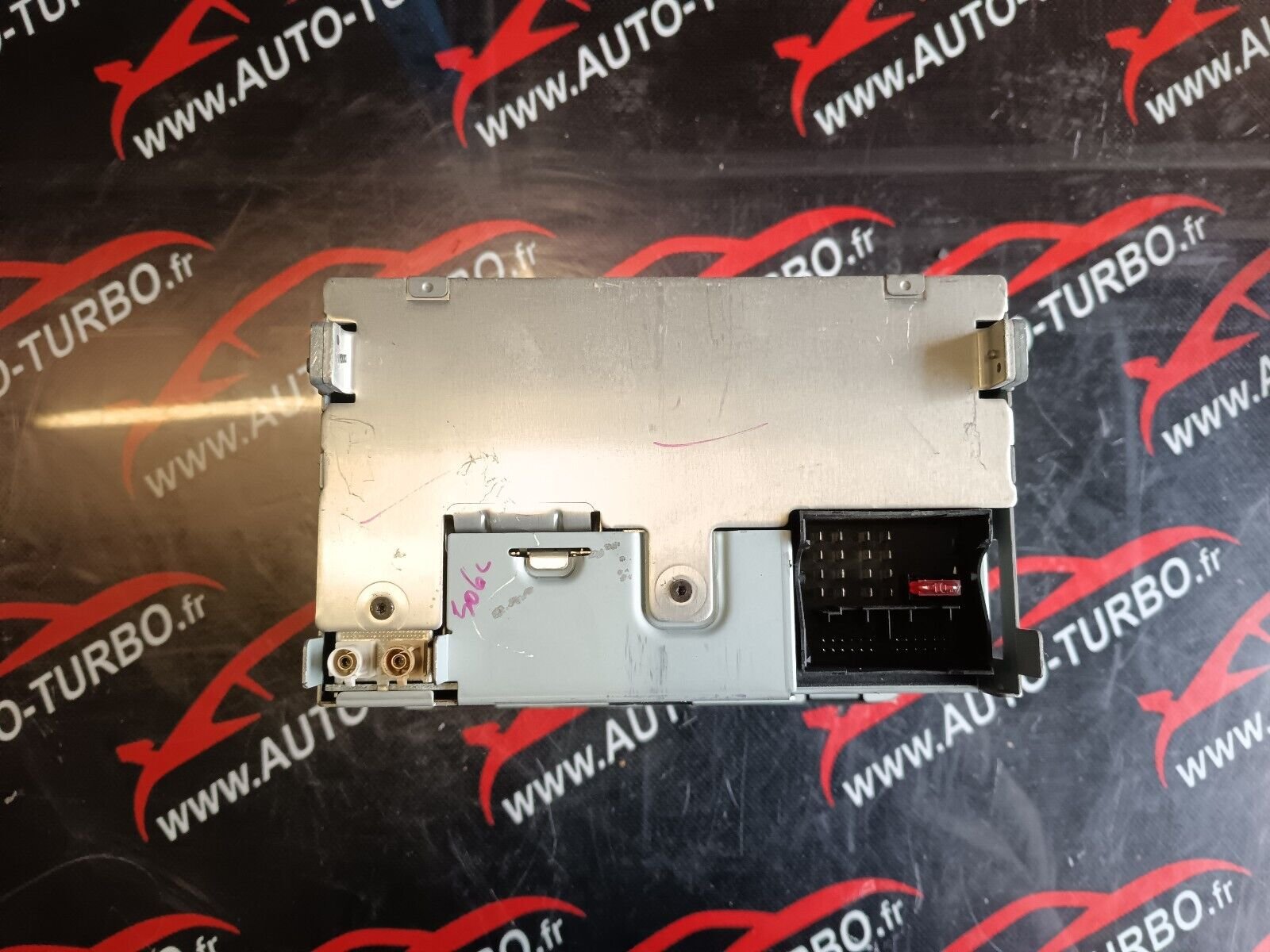 AUTORADIO CD  VOLKSWAGEN REFERENCE: 1K0035186