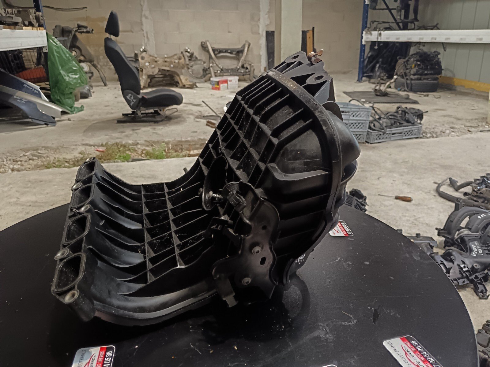 COLLECTEUR D'ADMISSION BMW 116i 2.0 122CH REFERENCE: 7544513