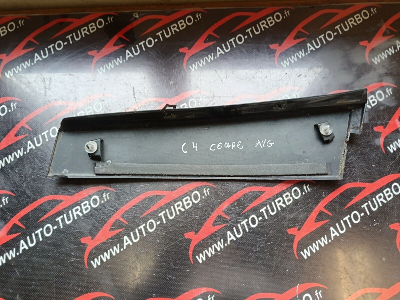 MOULURE GAUCHE CITROEN C4 COUPE REFERENCE: 9653069477