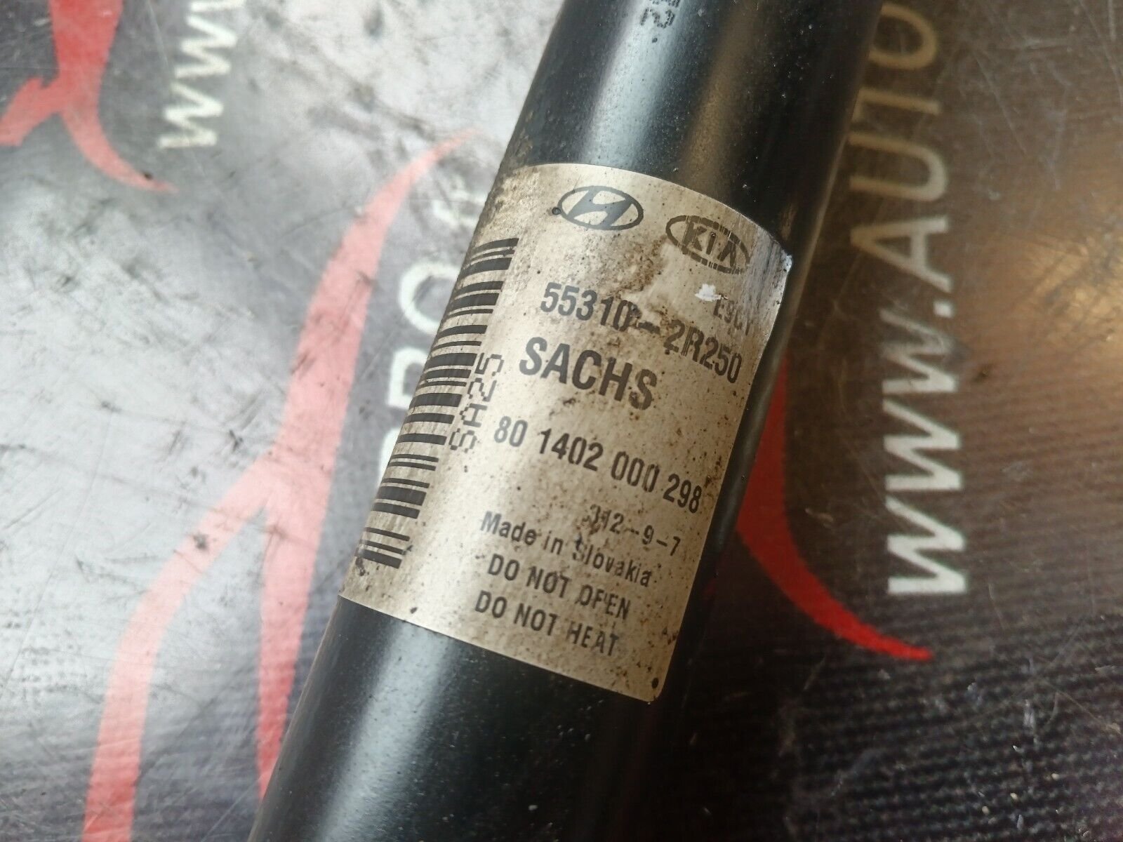 AMORTISSEUR ARRIERE GAUCHE HYUNDAI i30 1.6CRDI 90CH REFERENCE: 553102R250