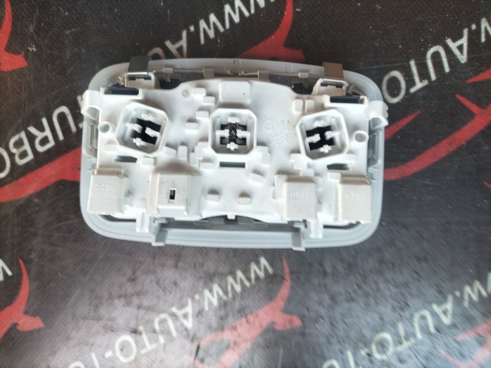 ECLAIRAGE INTERIEUR ARRIERE PEUGEOT CITROEN 96781443