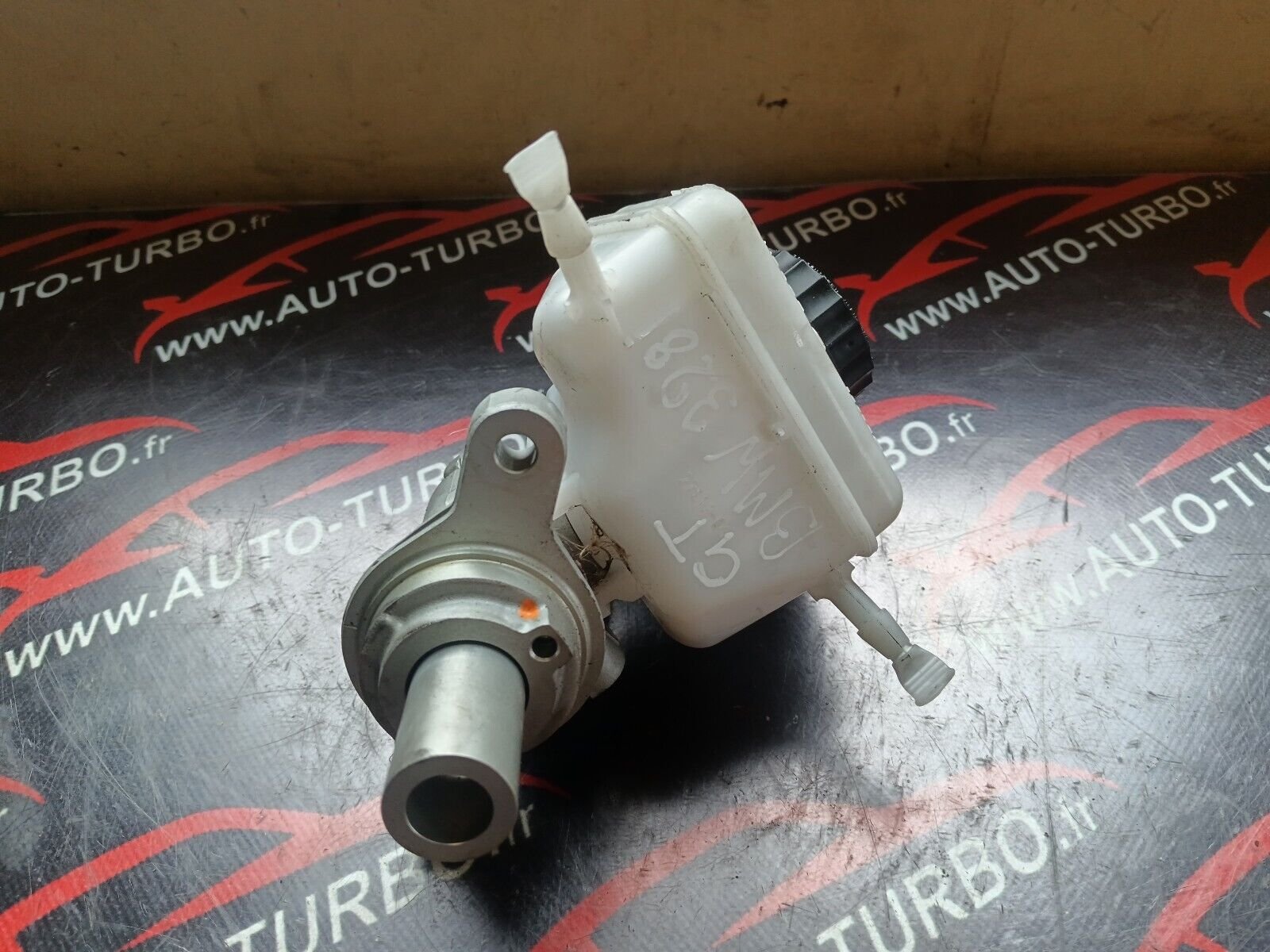 MAITRE CYLINDRE BMW 328i GT REFERENCE: 6796531