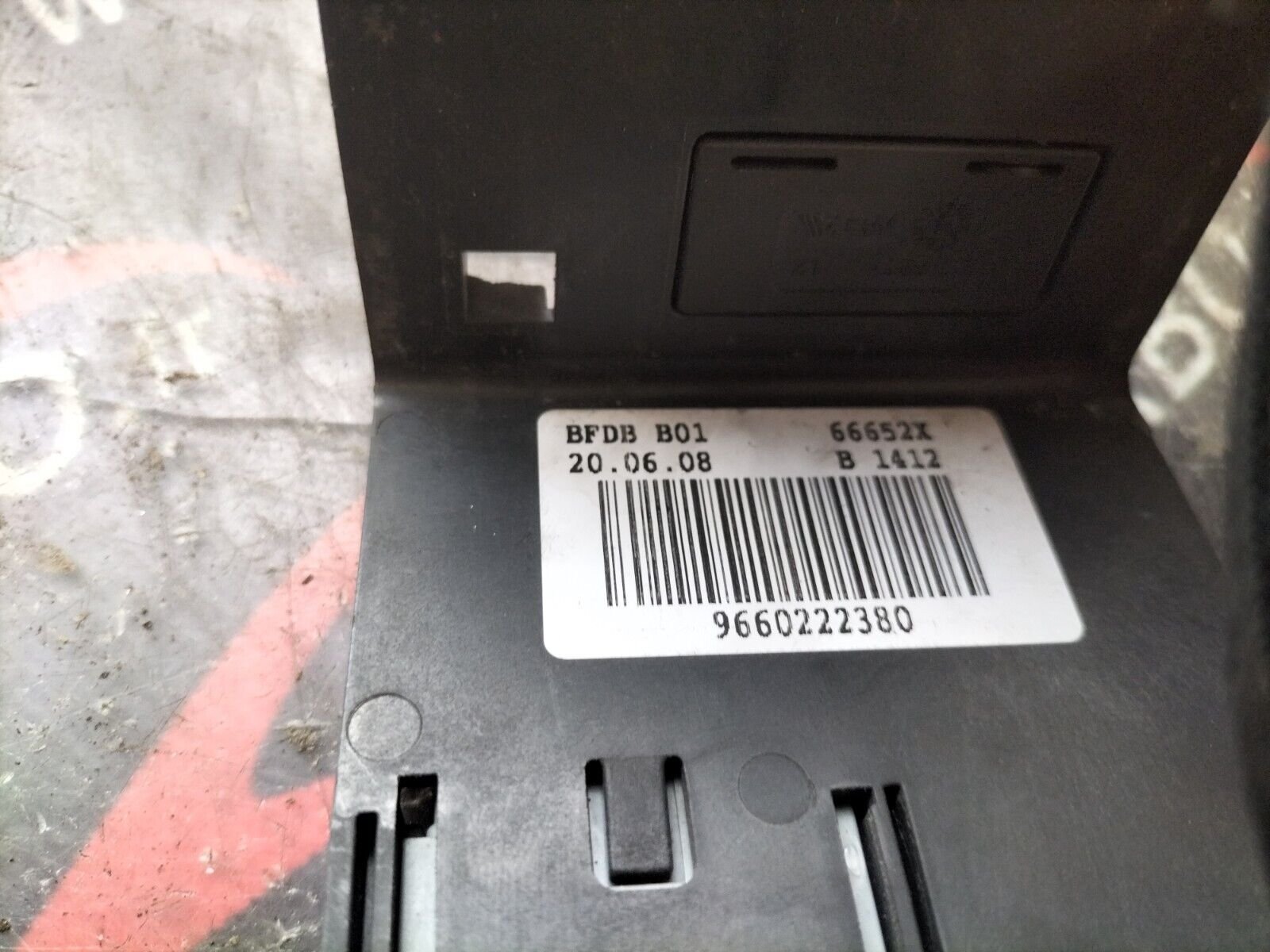 PORTE FUSIBLES BATTERIE CITROEN C4 1.6 HDI  9660222380