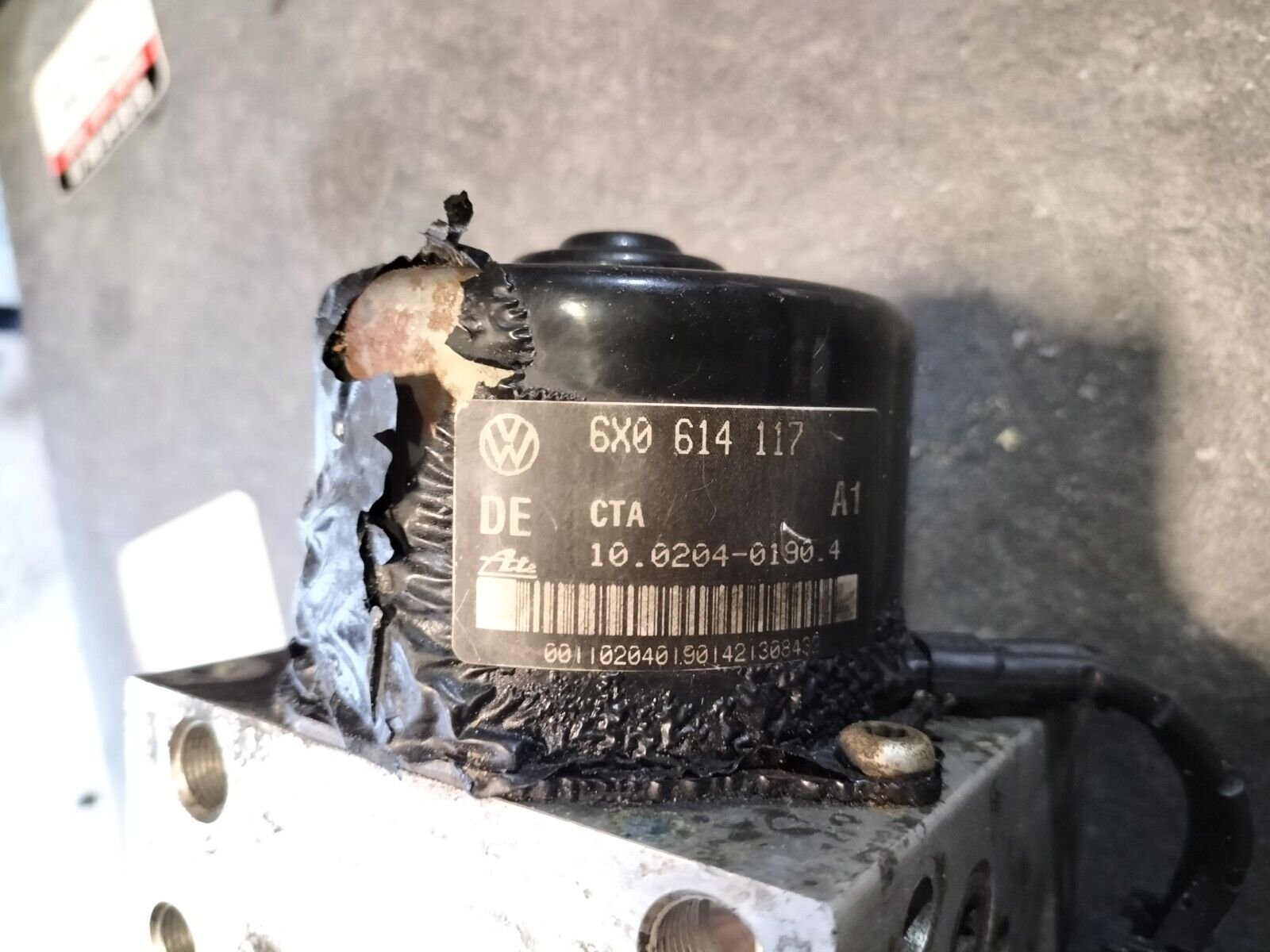 POMPE ABS SEAT IBIZA 1.4 TDI 6X0614117