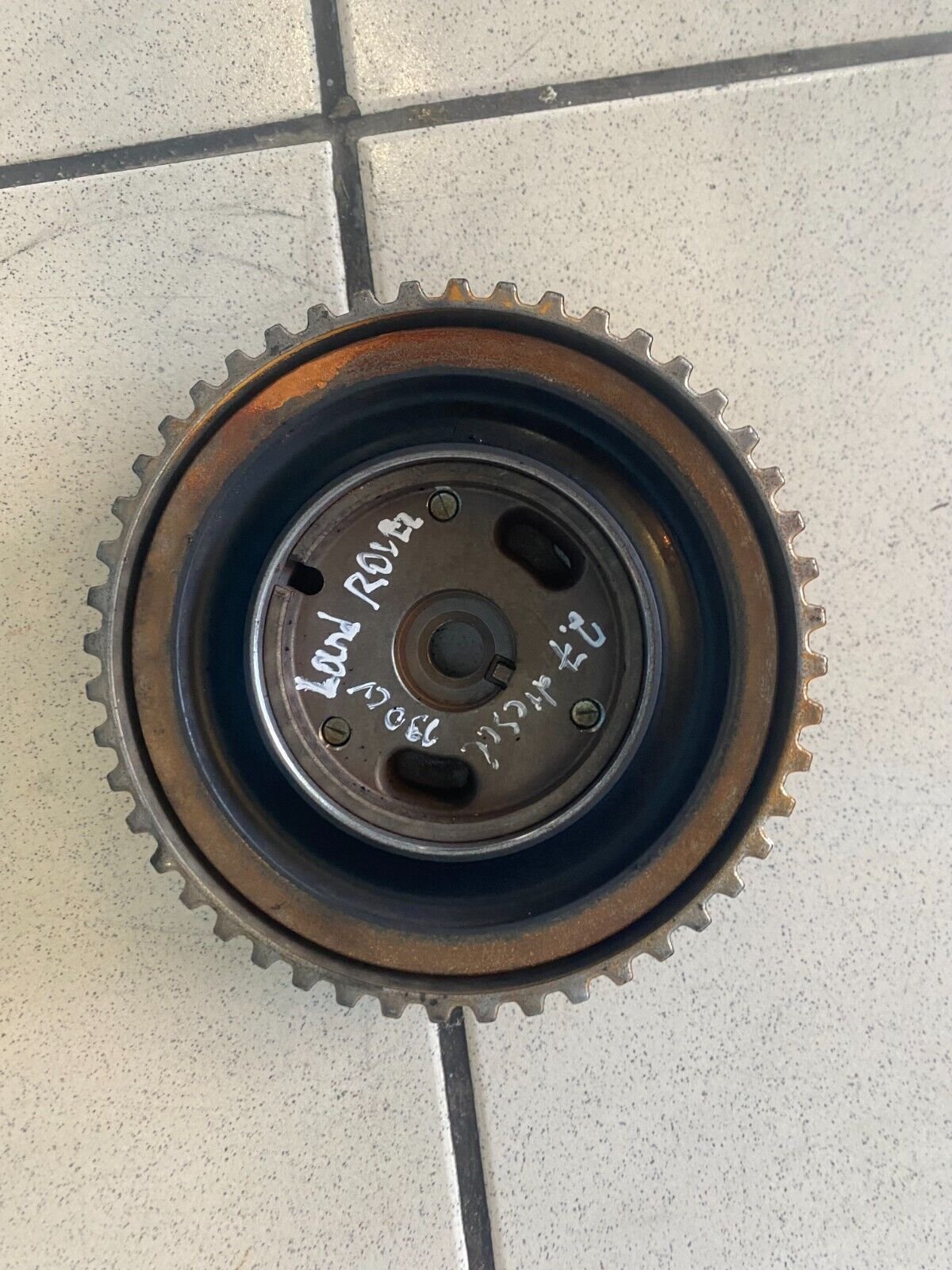 4U3Q6K286AB poulie d arbre à cames pour LAND ROVER 2.7 DIESEL 190 CV