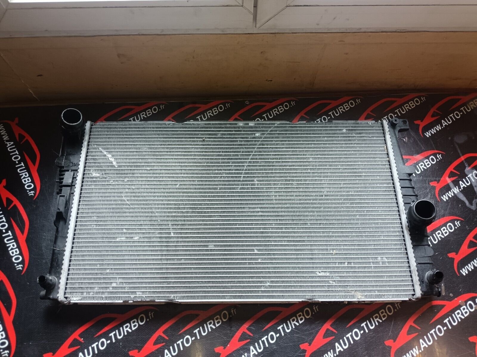 RADIATEUR BMW 328i GT REFERENCE: 8672104