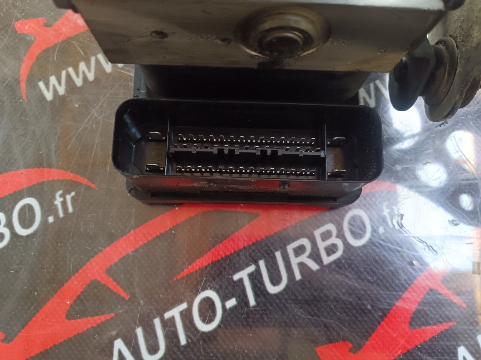 BLOC ABS VOLKSWAGEN GOLF V REFERENCE: 1K0907379AC