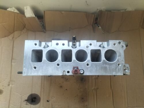 CULASSE VOLKSWAGEN POLO V 1.4 TDI 04B103403M