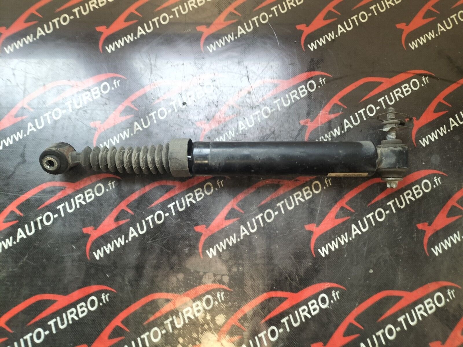 AMORTISSEUR ARRIERE GAUCHE CITROEN DS3  1.6 THP 156 CH 9685479880