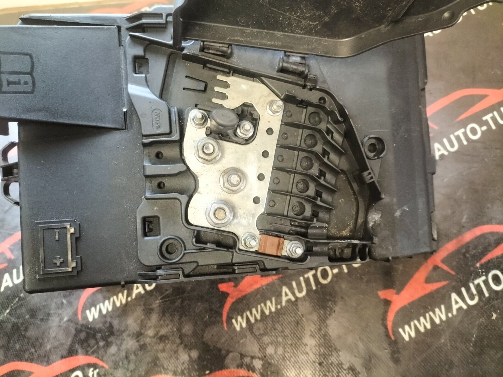 CACHE PLATEAU DE BATTERIE  CITROEN DS3  1.6 THP  9688783080